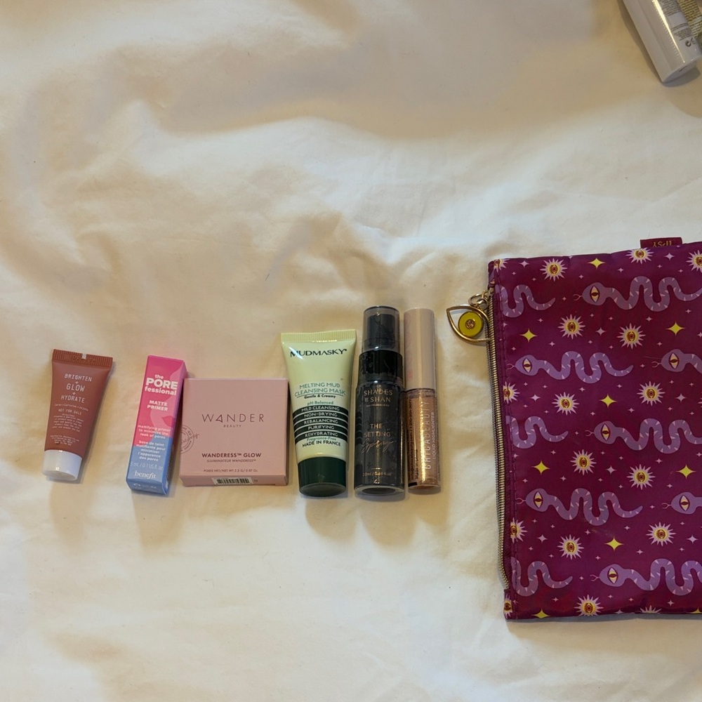 Makeup Bundle with Pink Starry Cosmetic Bag